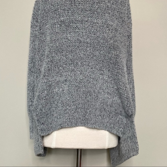 VICI Gray Knitted Chunky Fuzzy Open Cardigan, size Small - Picture 6 of 16